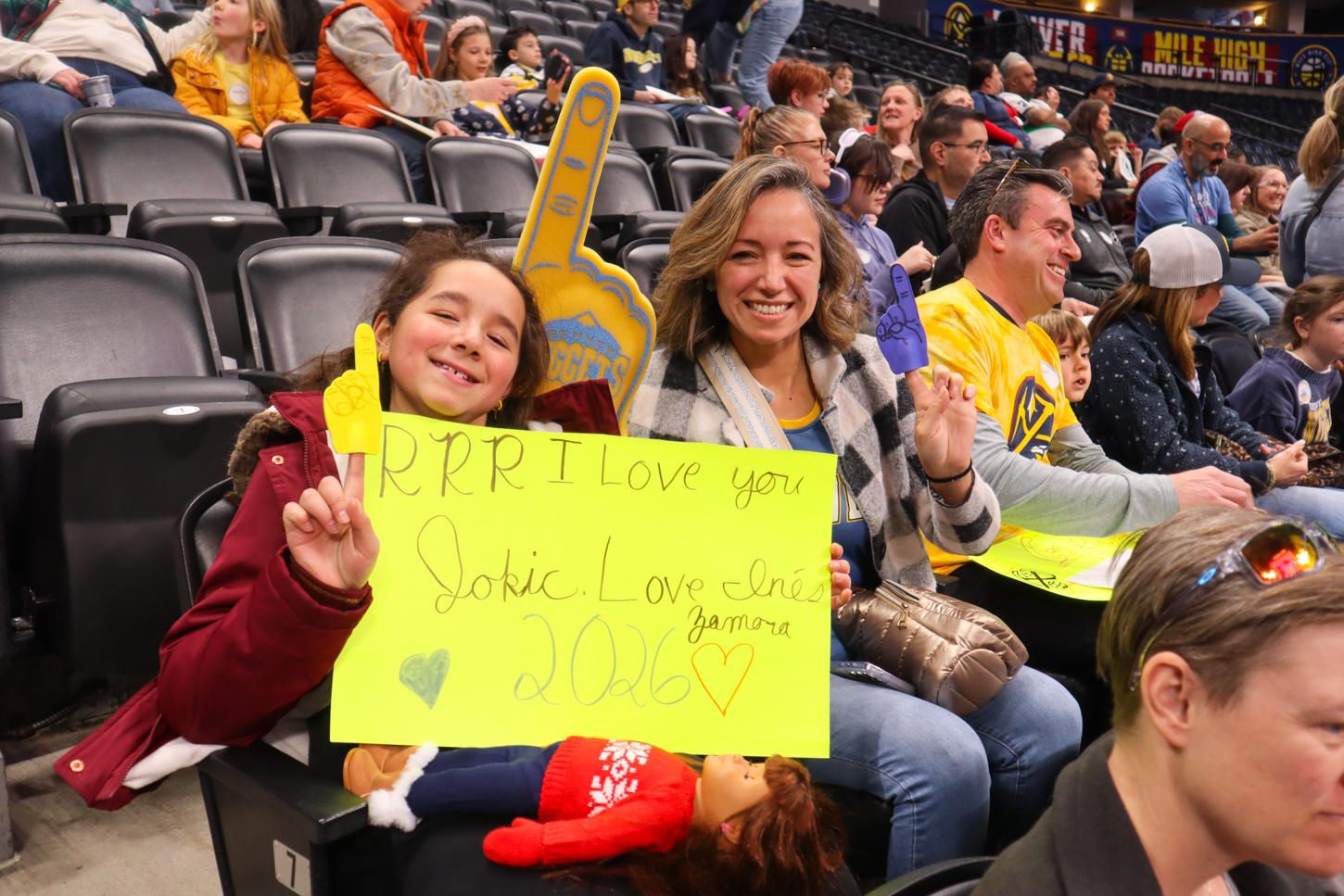 Howdy Hangout: Nuggets Game